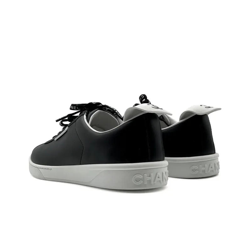 CHANEL Low Top Stylish Skateboarding Shoes Women's Black-3