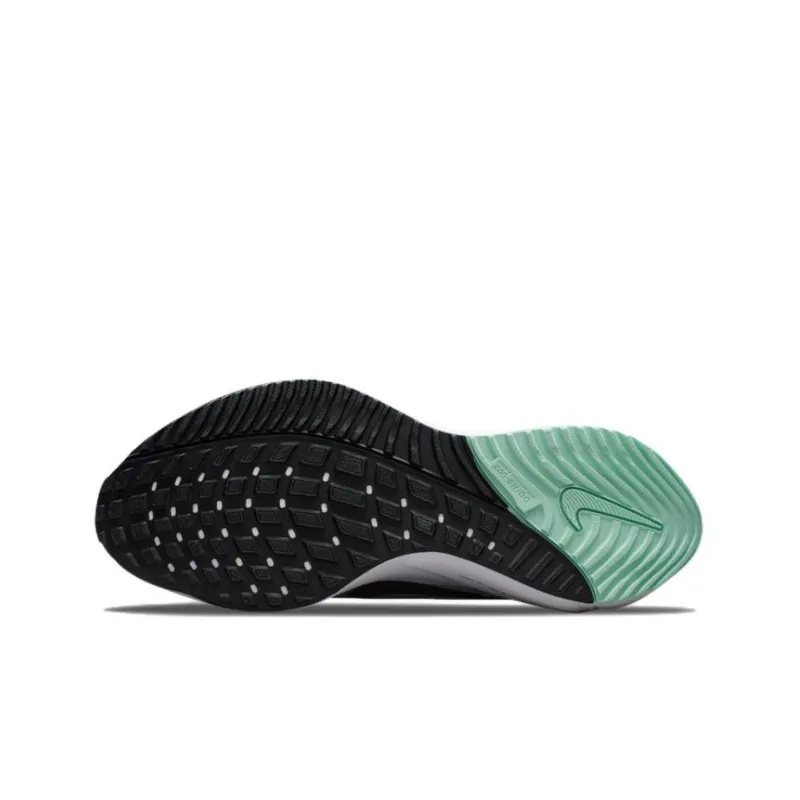 Nike Air Zoom Vomero 16 'Light Bone Sail'-4