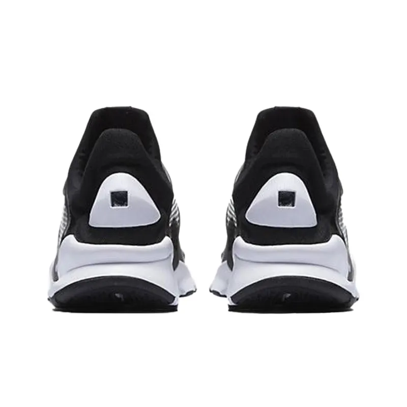 Nike Sock Dart Se Black White-2