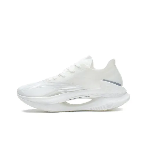 LINING Jueying Running Shoes Women's Low-Top Champagne White