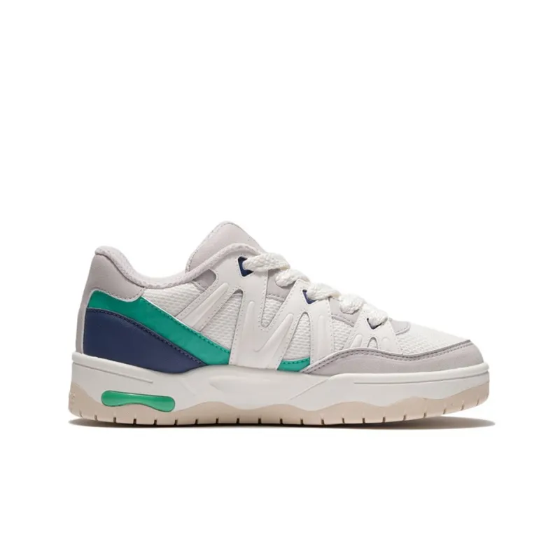 LiNing Yufeng Cushioning Anti Slip Wear Resistant Breathability Low Top Casual Shoes Women's White Gray-1