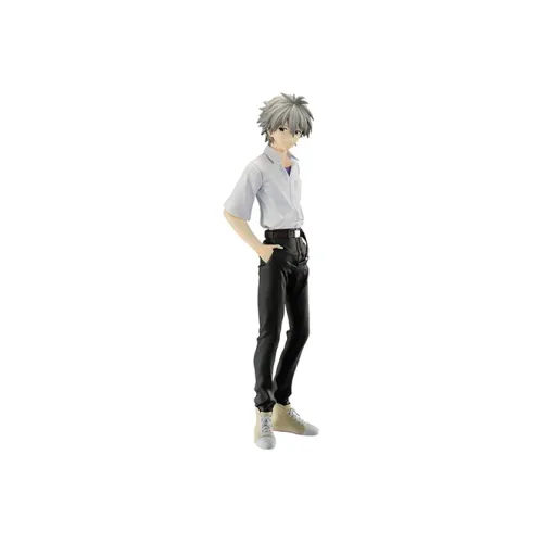 BANPRESTO Scale Figures