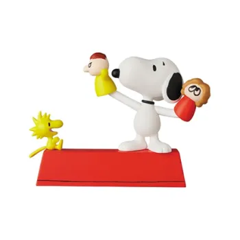 Medicom Toy Snoopy Udf Scale Figures 10cm
