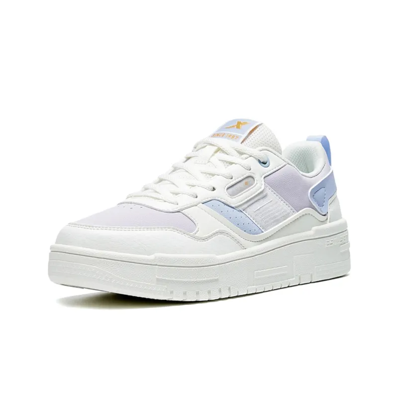 XTEP Off-White Anti-Slip Wear-Resistant Low-Top Skateboard Shoes Women's White Purple Blue-1