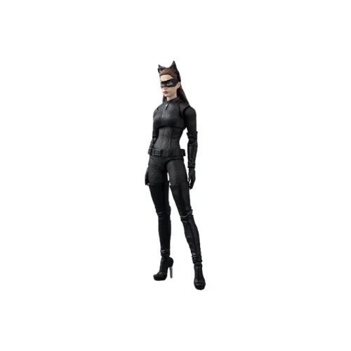 BANDAI Catwoman S.h.f Batman The Dark Knight Rises Figure 15cm Scale Figures
