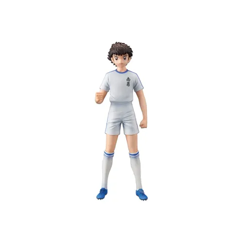 BANPRESTO Football Captain Scale Figures