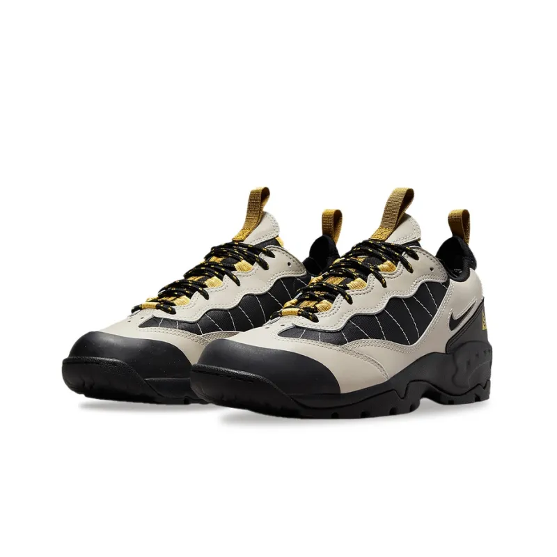 Nike Acg Air Mada Low Light Bone Black Celery-2
