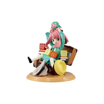 BANPRESTO Anya Forger Glass Factory Ichiban Kuji SPY X FAMILY Final Prize Anya Special Version Scale Figures