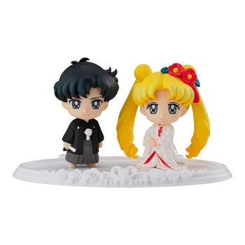 MegaHouse Sailor Moon Newlywed White Unblemished Ver. Scale Figures Medium Size