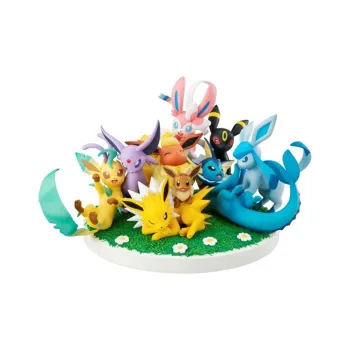 MegaHouse Eevee Gem Pokémon Scale Figures 14cm