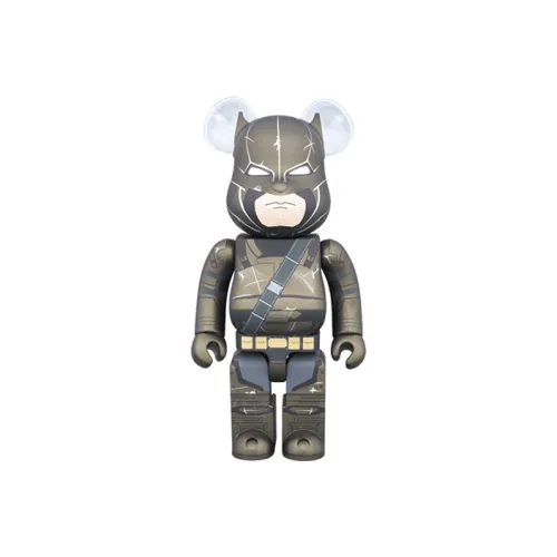BE@RBRICK Armored Batman Black