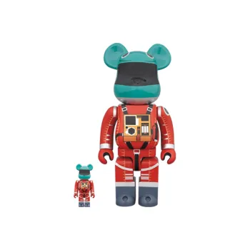 BE@RBRICK X 2001  A Space Odyssey Space Suit Green Helmet Orange Suit & Multi
