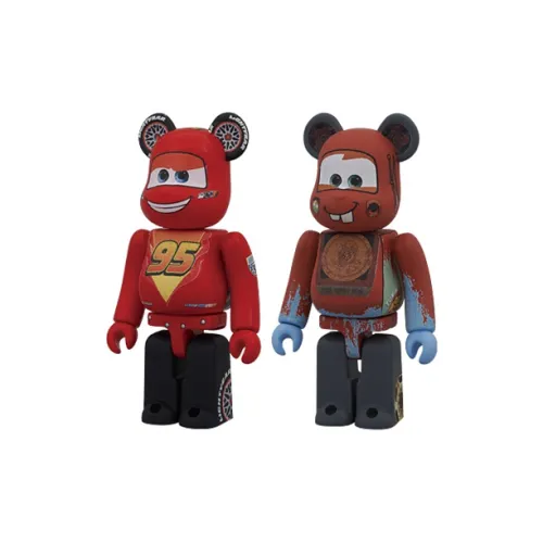 BE@RBRICK Movie Animation Racing Mobil 2 Lightning McQueen 
Mater 2 Pack Set Hang Tag Box 100%