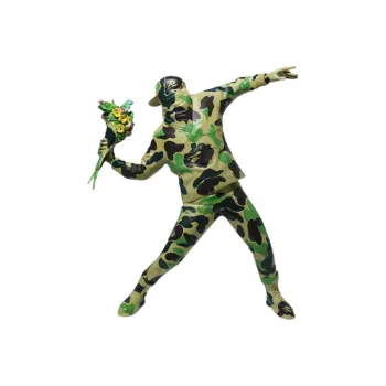 Banksy FLOWER BOMBER Trendy Figures 36cm