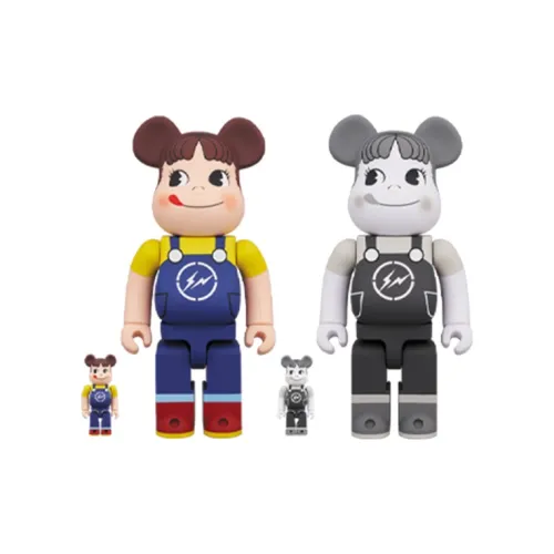 BE@RBRICK MILKY THE CONVENI PEKO 100% & 400%