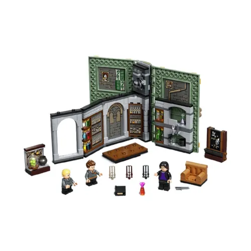 LEGO Harry Potter Collection Hogwarts Moment: Potions Class Building Blocks 76383