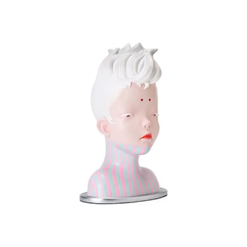 UCCASTORE 트렌디 피규어