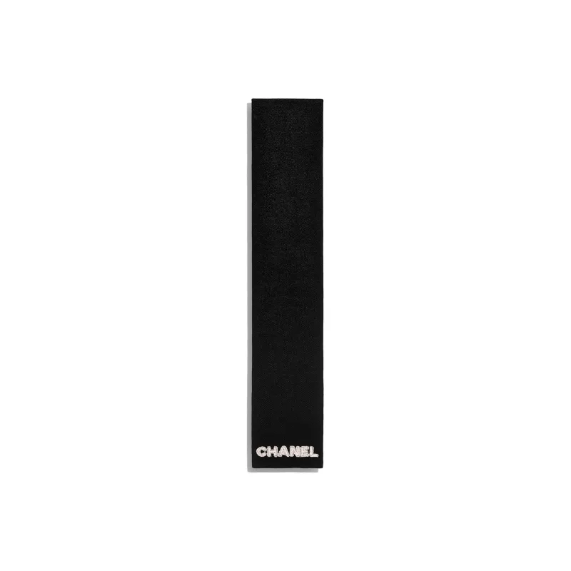 CHANEL Tweed Cc Logo Scarf-1