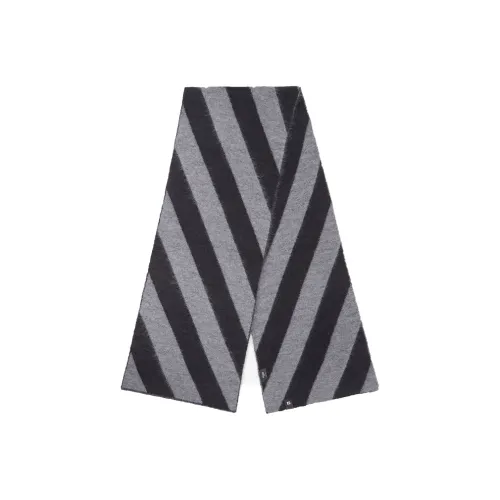 FENDI Knit Scarf Men Gray