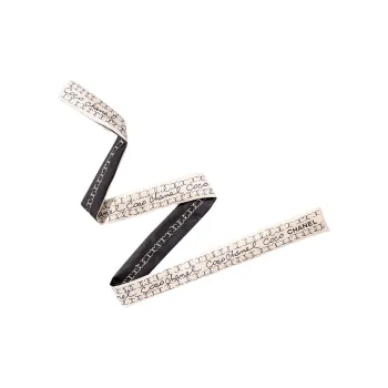 CHANEL Slim Bandeau