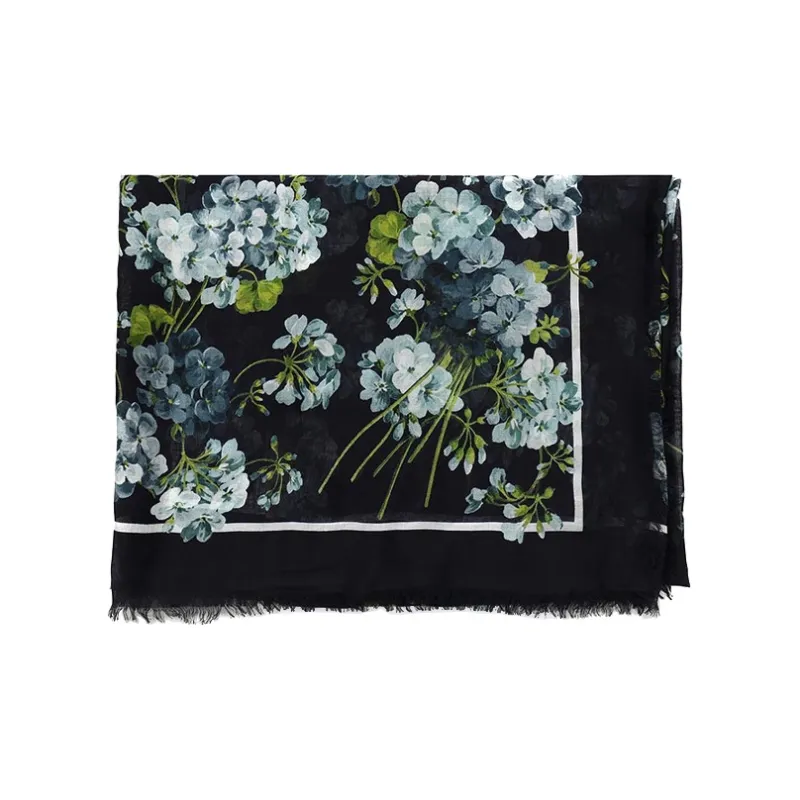 GUCCI Blooms 400 Silk Scarf-2