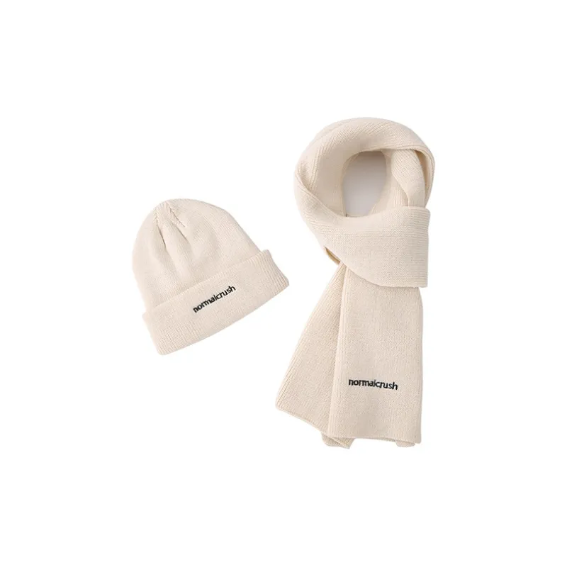 FREE RABBITⅡ Plush Yarn Scarf Set Unisex-4