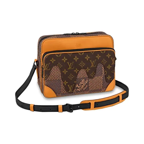 LOUIS VUITTON X Nigo Nil Messenger Damier Ebene Giant Brown