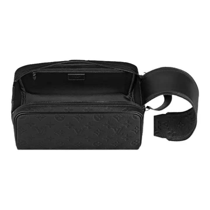 LOUIS VUITTON Dopp Kit-3