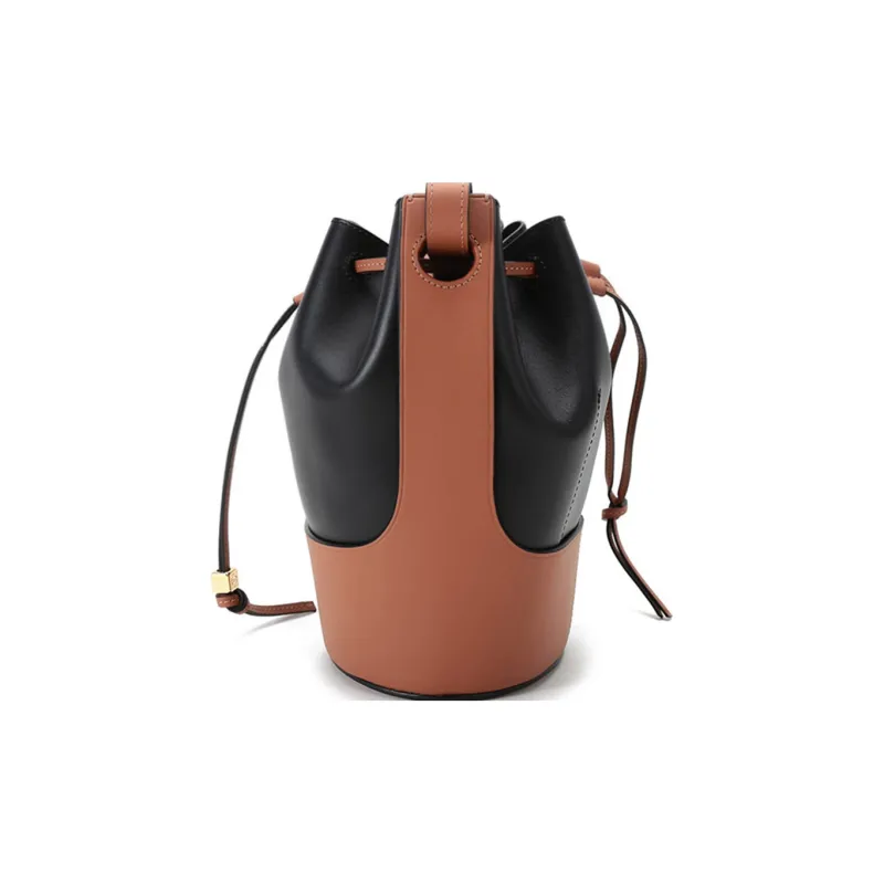 LOEWE Balloon Shoulder Bags-2