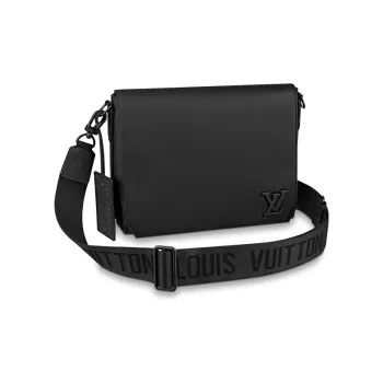 LOUIS VUITTON Takeoff Messenger