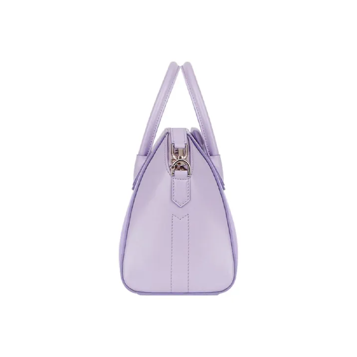 Givenchy Antigona Handbags-1