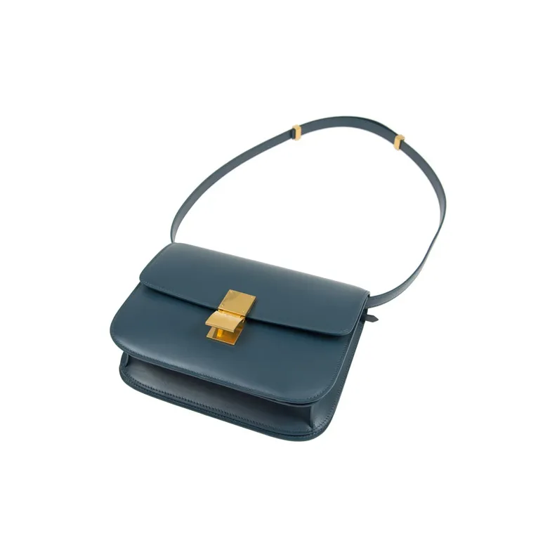 CELINE Classic Box Shoulder Bags-3