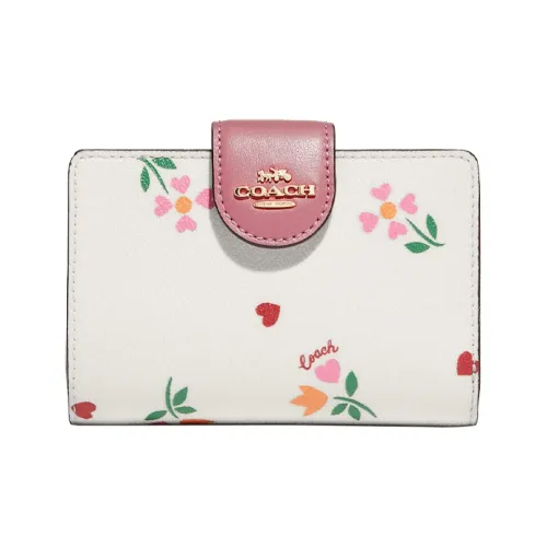 COACH Women Corner Zip Wallet