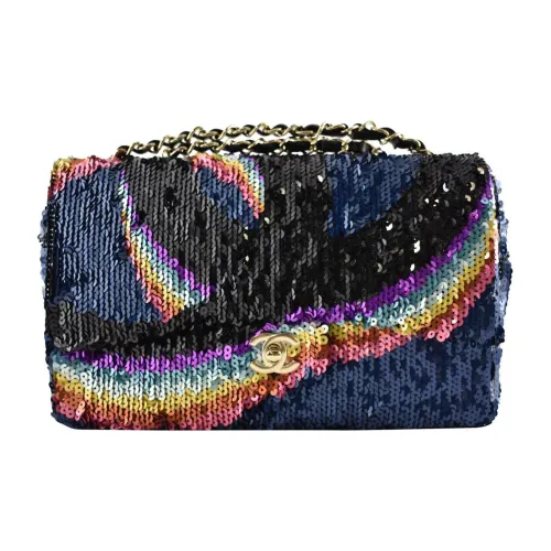 CHANEL Crossbody Bags