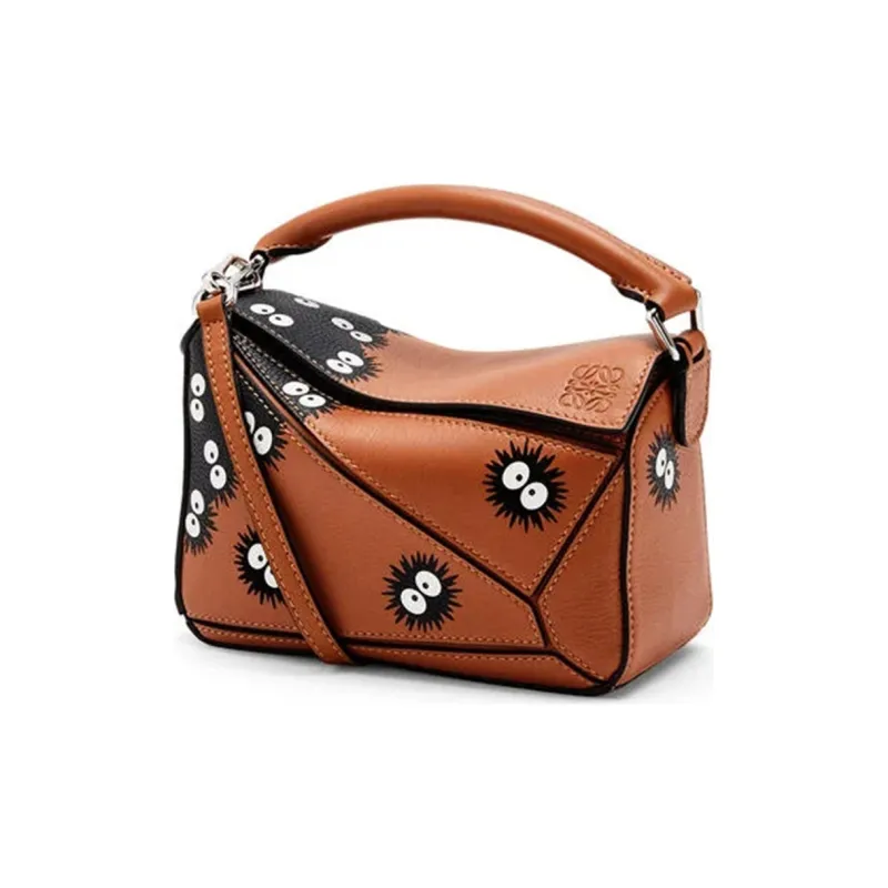 LOEWE X Dragon Cat Collaboration Puzzle Calfskin Handbag Shoulder Bag Crossbody Bag Women's Tan/Black-3