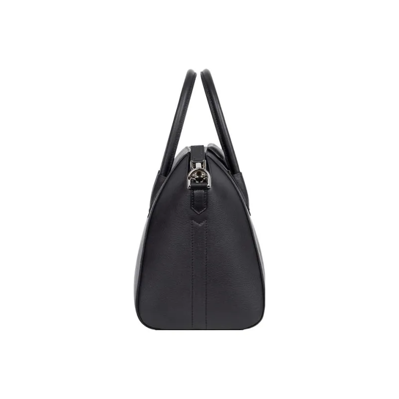 GIVENCHY Antigona Sheepskin Handbag, Shoulder Bag Trumpets Women's Black-1