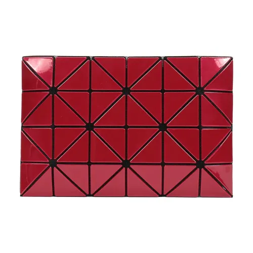 ISSEY MIYAKE Clutches