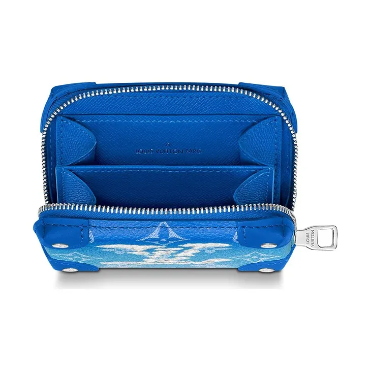 LOUIS VUITTON Soft Trunk Nw Clouds Monogram Blue-2