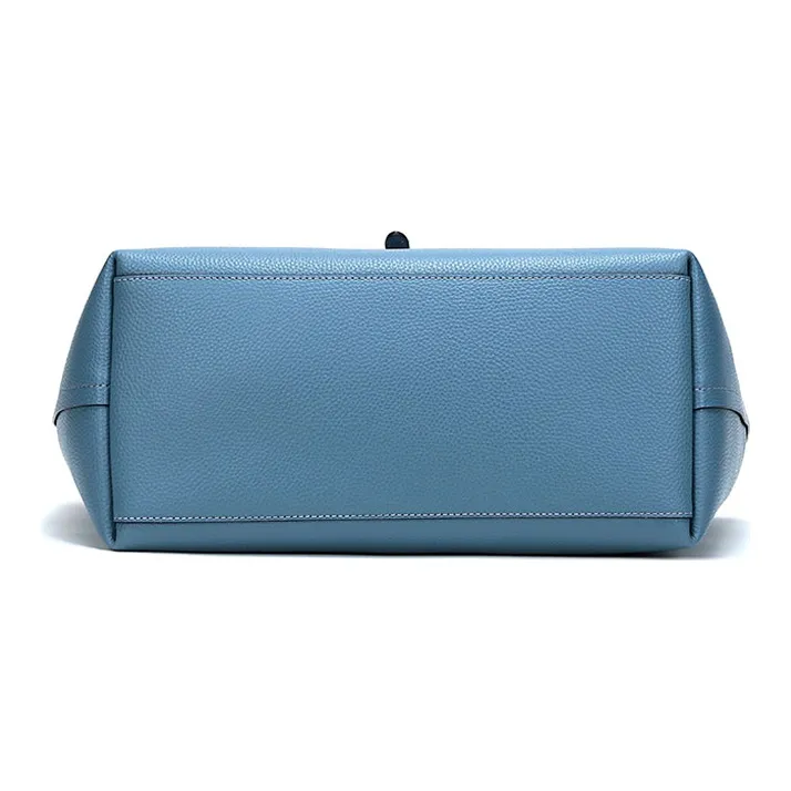 COACH Market Tote Handbags-5