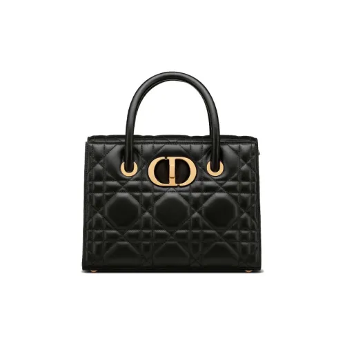 DIOR 30 Montaigne Handbags