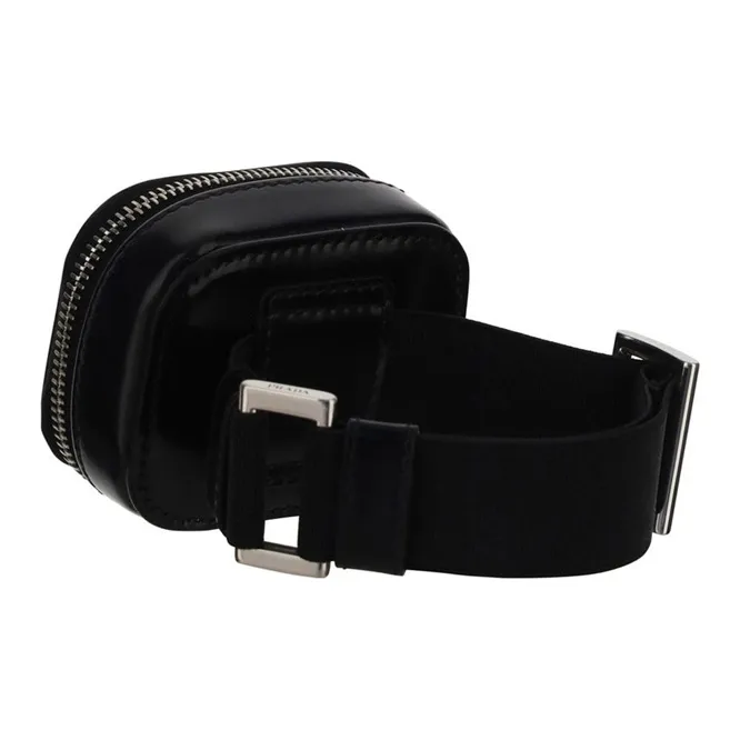 PRADA Calfskin Wallet Unisex Black-2
