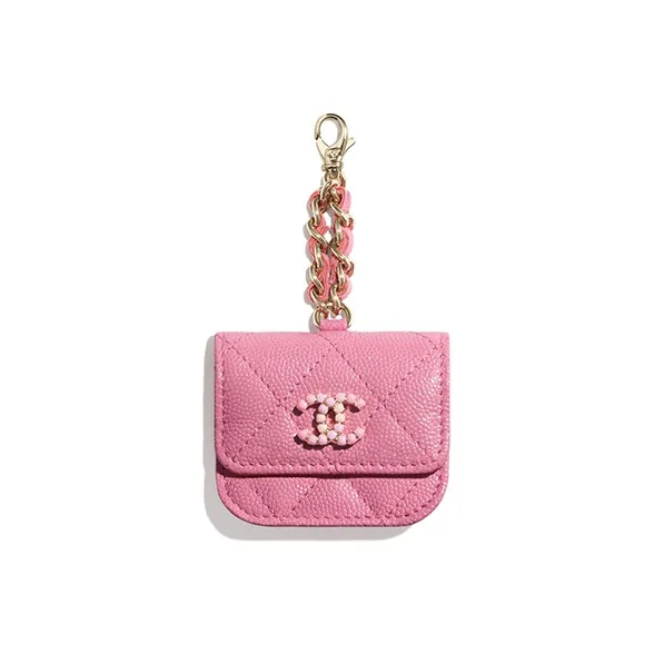 CHANEL Grain Embossed Calfskin With Bright Lacquered Finish Gold Metal Earphone Case Women's Pink-0