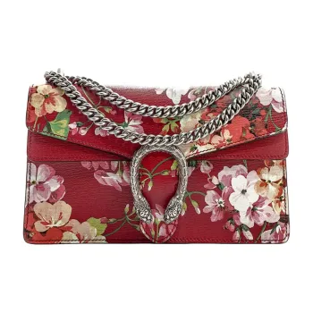 GUCCI Dionysus Shoulder Bags
