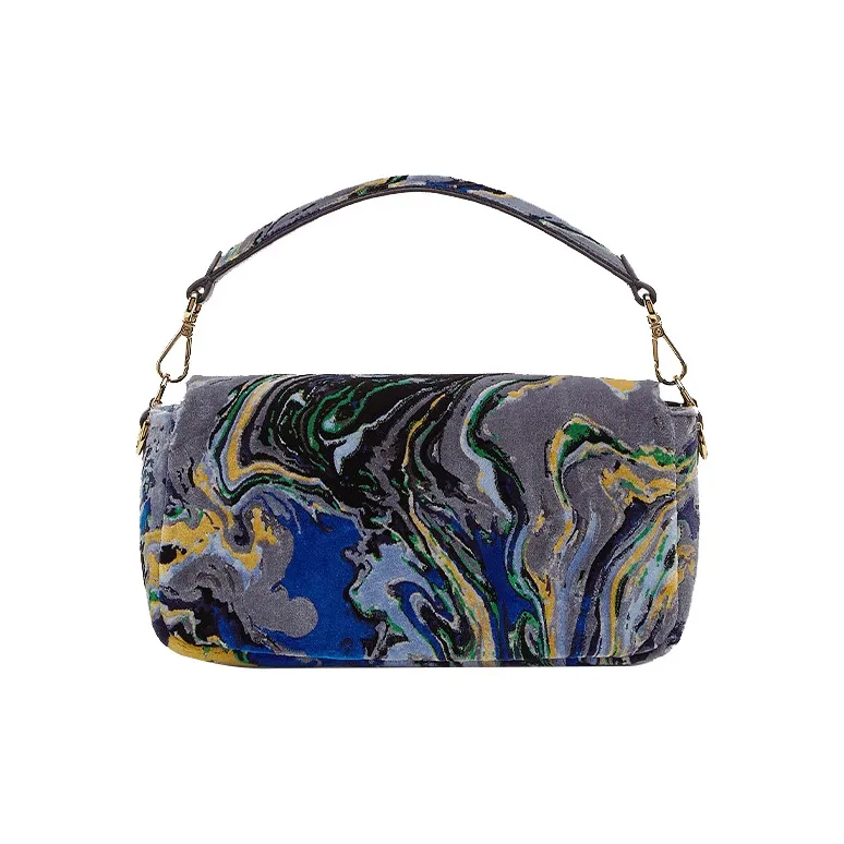 FENDI Baguette Handbags-2