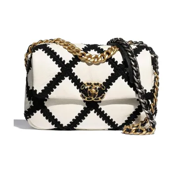 CHANEL 19Bag Calfskin Flap Bag, Shoulder Bag, Crossbody Bag Trumpets Women's Black White