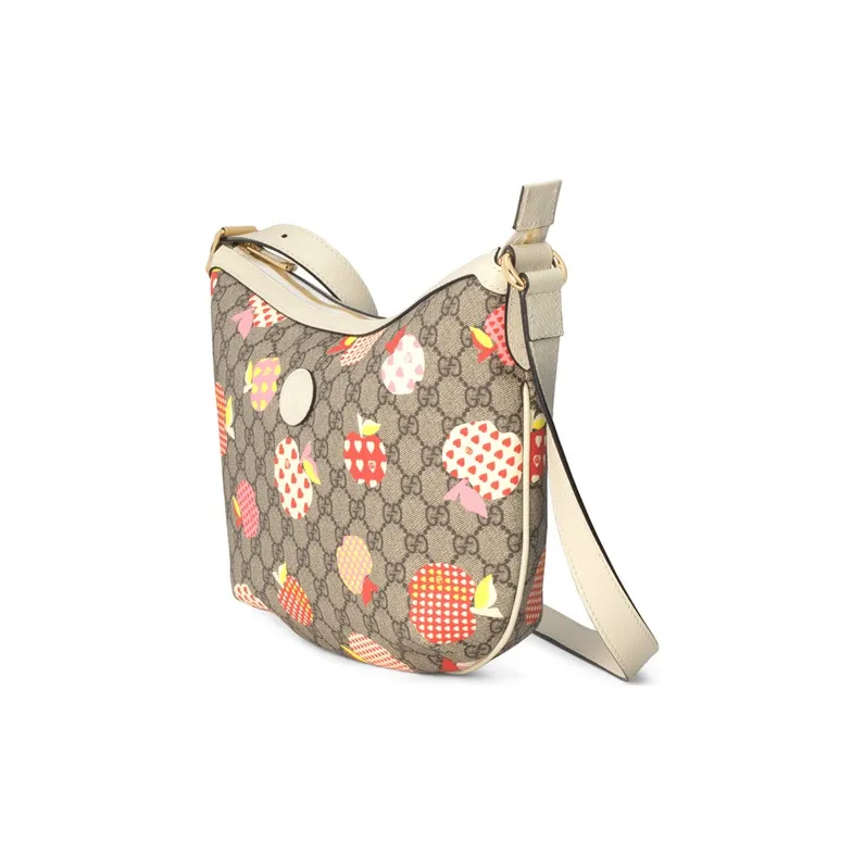 GUCCI Valentine's Day Collection Shoulder Bags-1