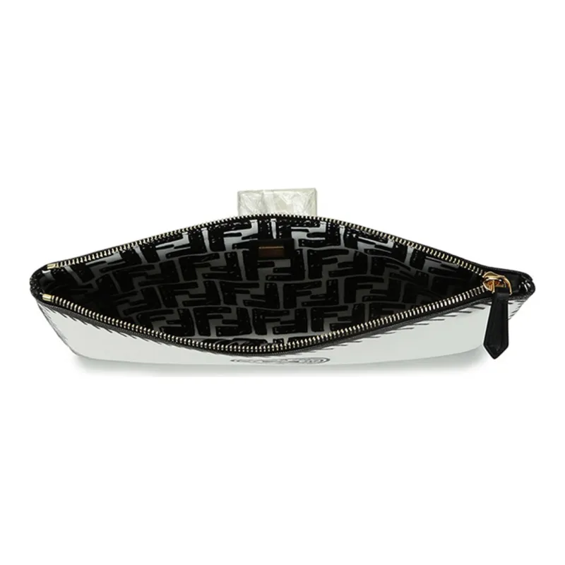 FENDI Clutches-6