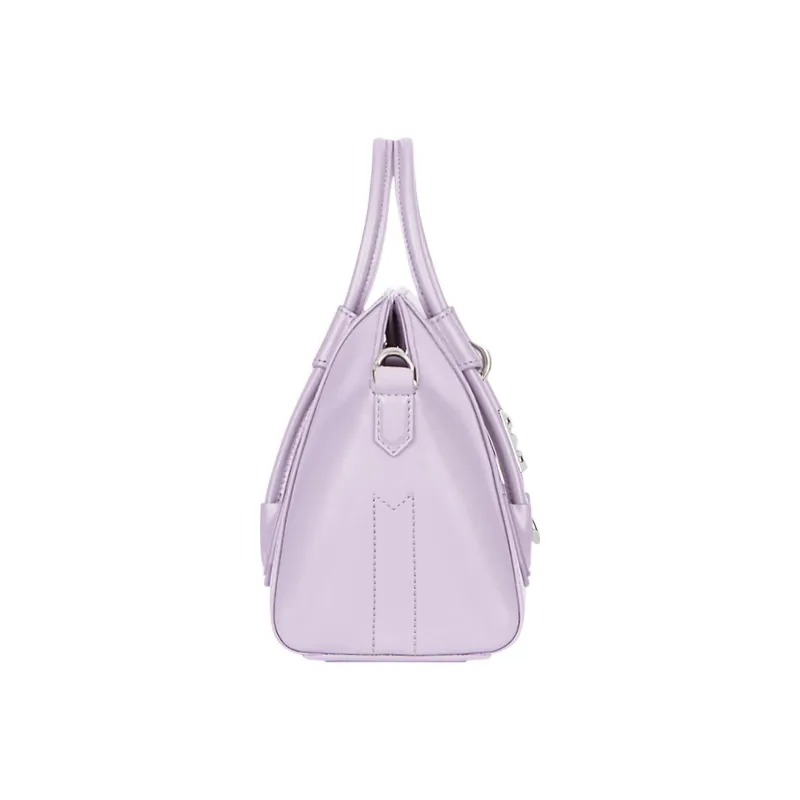 Givenchy Antigona Handbags-1