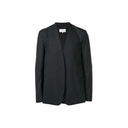 Maison Margiela Minimalist Lightweight Jacket