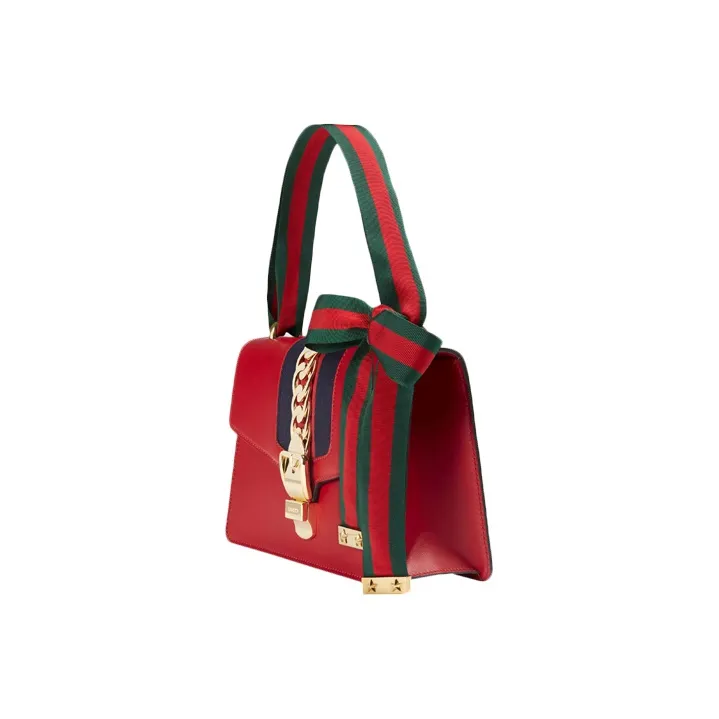 GUCCI Sylvie Shoulder Bags-3